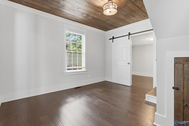 Foto del edificio - 208 Beirne Ave NW