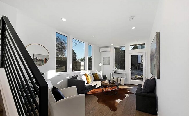 Foto del edificio - Modern 3B/2Ba Light & Bright Ballard Townhome!