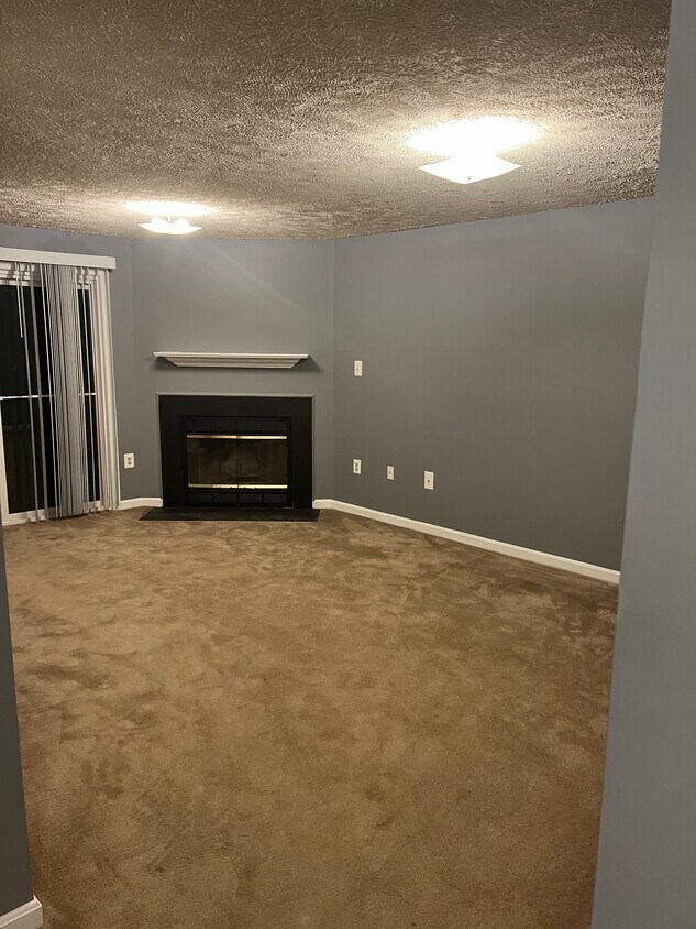 Primary Photo - 15472 Windsong Ln