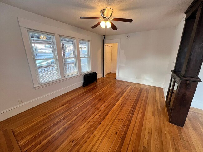 Foto del edificio - 25-27 Maple St