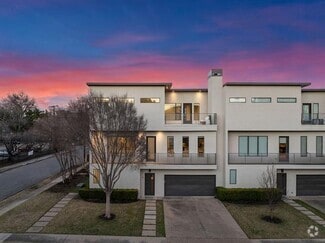 Building Photo - 4302 Deere St