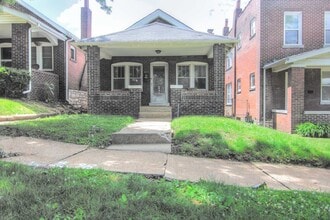 Building Photo - 3928 Potomac St