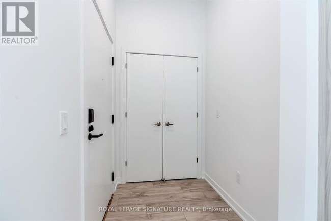 Building Photo - 720 Whitlock Ave