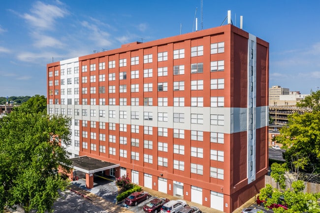 VA/UT centrally located - The Pulse Apartments