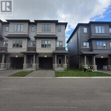Building Photo - 124-124 Compass Trail