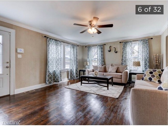 Building Photo - 2 br, 1 bath House - 2813 Whittle Springs Rd