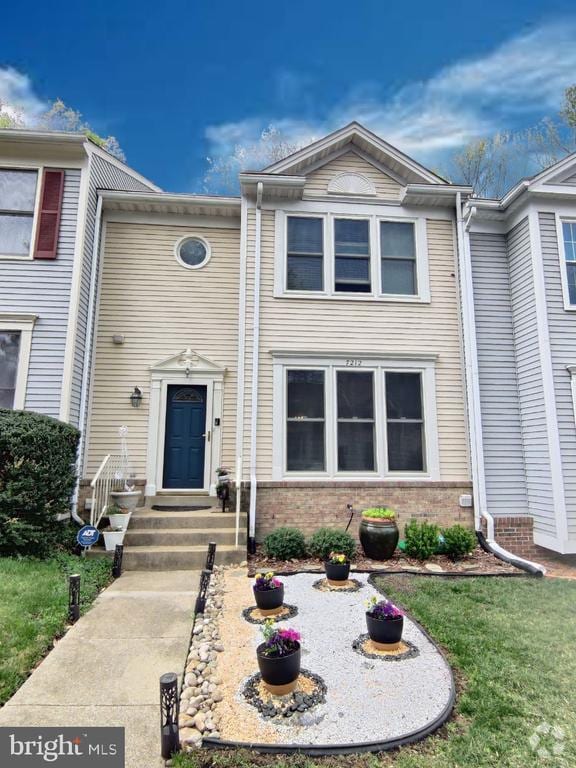 Building Photo - 7212 Burton Hill Ct
