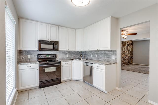 Building Photo - 1408 Birmingham Dr