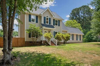Building Photo - 2502 Faucette Ave