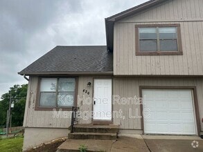 Building Photo - 426 Castle Dr
