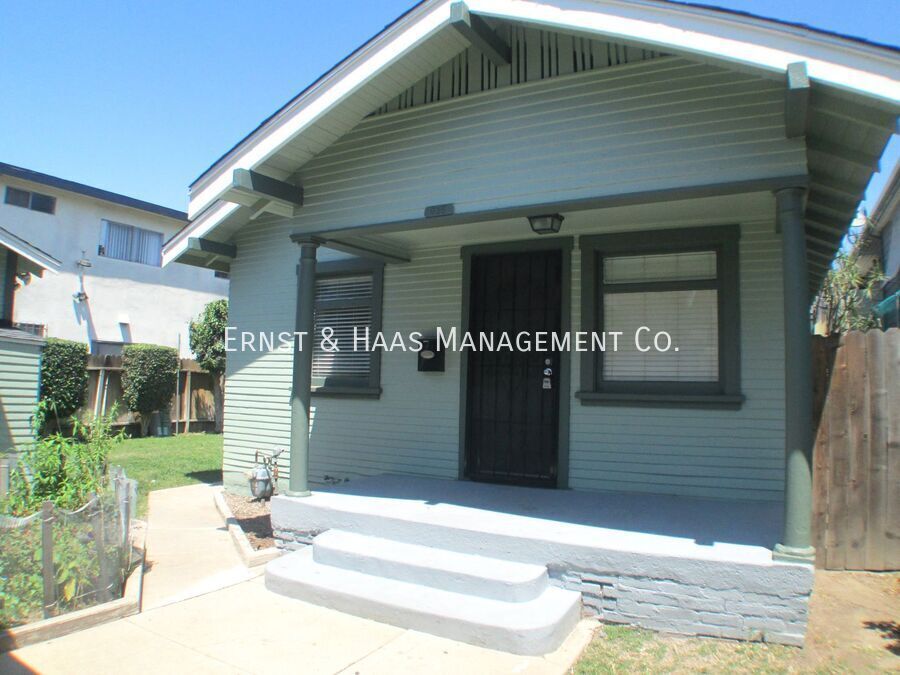 Foto principal - 935 E 5th St