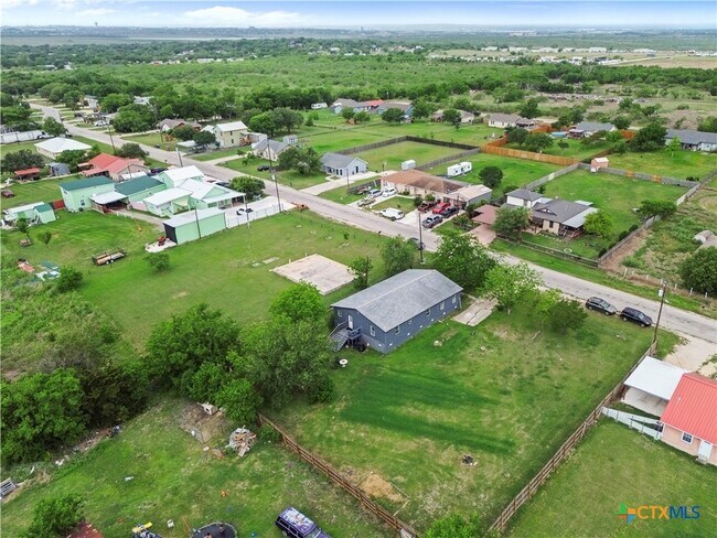 Foto del edificio - 183 Shelley Ln