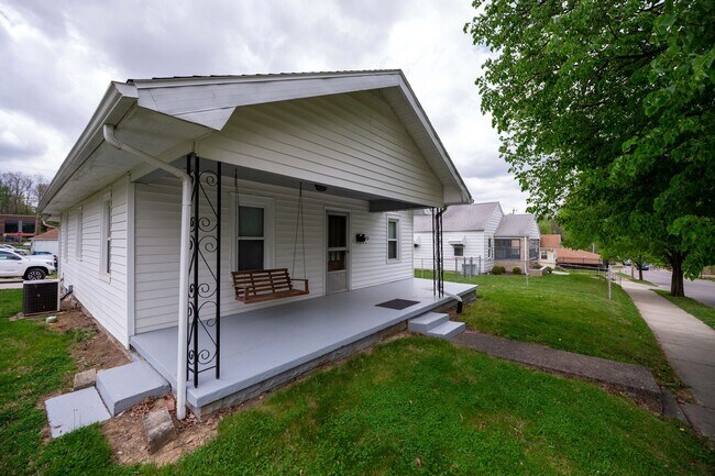 Foto del edificio - 112 E 15th St