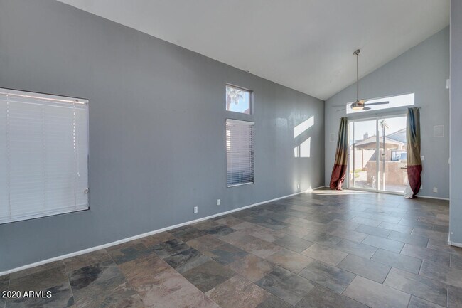 Building Photo - 6551 W Shannon Ct