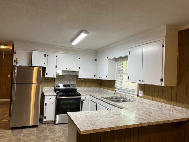 Building Photo - 3605 Ainsley Cir