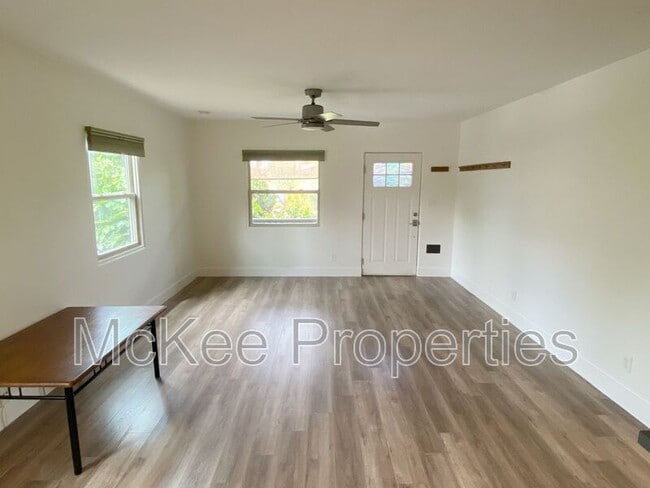 Foto del edificio - 4605 59th St