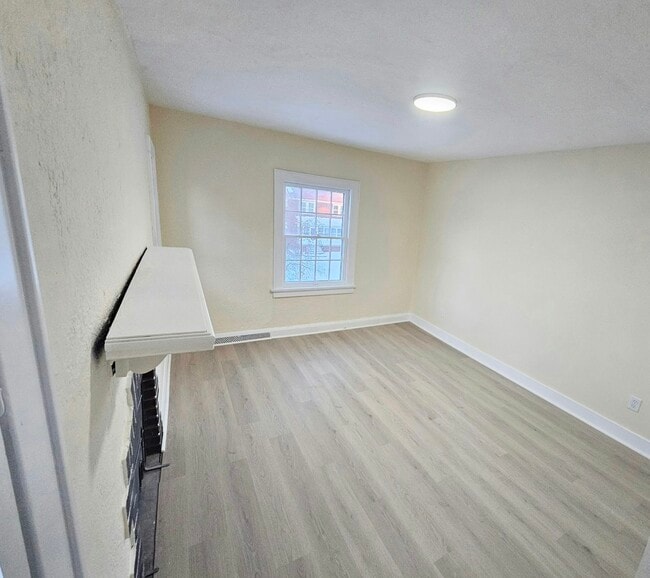 Building Photo - 1923 Freeman St