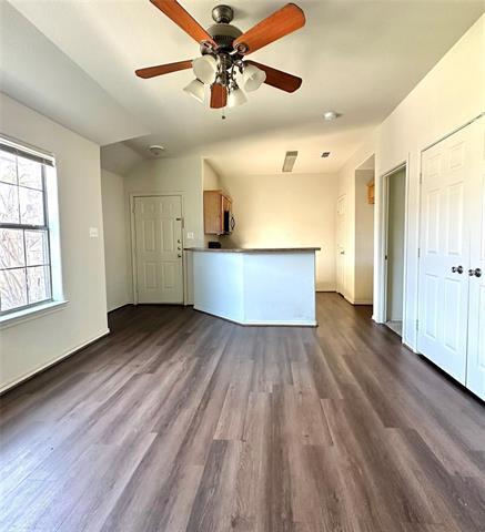 Building Photo - 130 Sunburst Ct