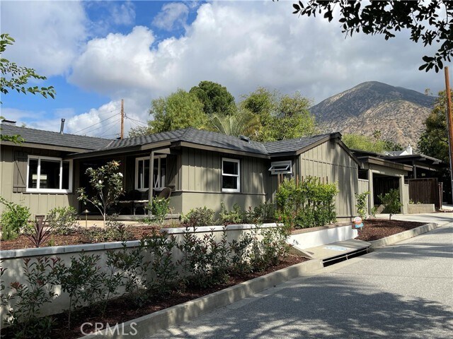 Building Photo - 515 E Sierra Madre Blvd