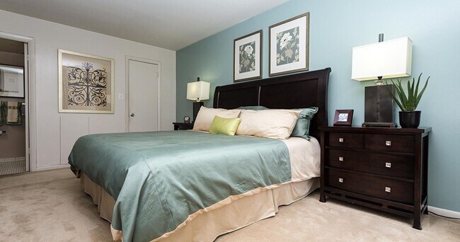 Interior Photo - Strathmore House Apartments