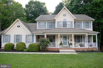 Building Photo - 105 Westmorland Ct