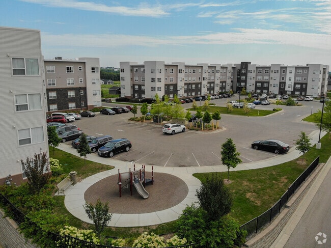 Building Photo - Harvestview Place II