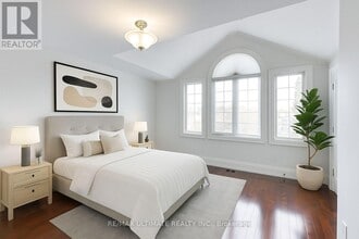 Building Photo - 40 Harrow Dr