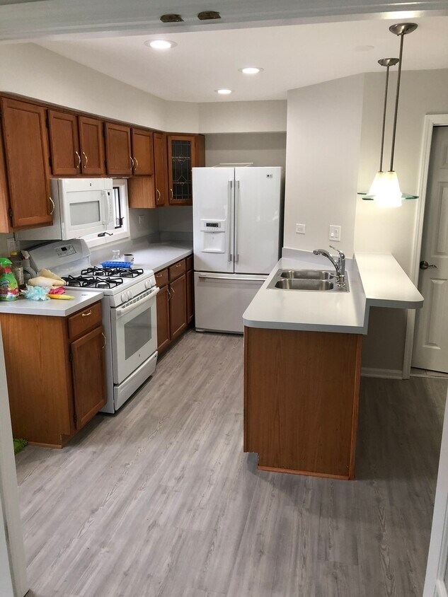 Foto principal - 107 E Orchard St