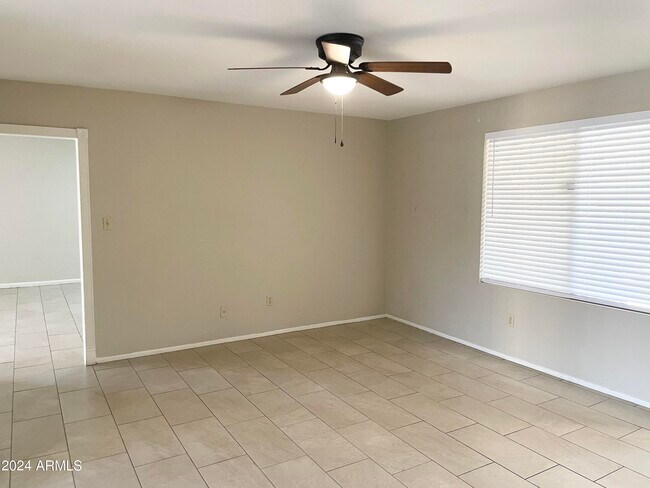 Foto del edificio - 4640 W Ruth Ave