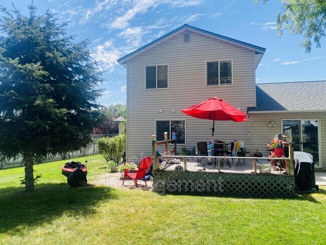 Foto del edificio - 2440 S Royal Meadows Dr