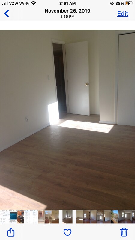 Building Photo - 550 NY-213