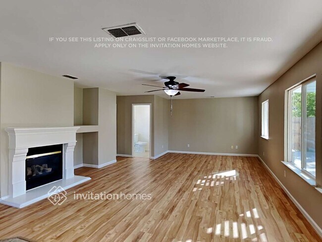 Foto del edificio - 11512 Linday Way