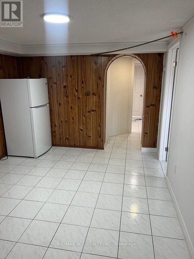 Building Photo - 12 Richome Ct