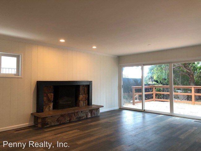 Building Photo - 2 br, 2 bath House - 3923 Bandini Street