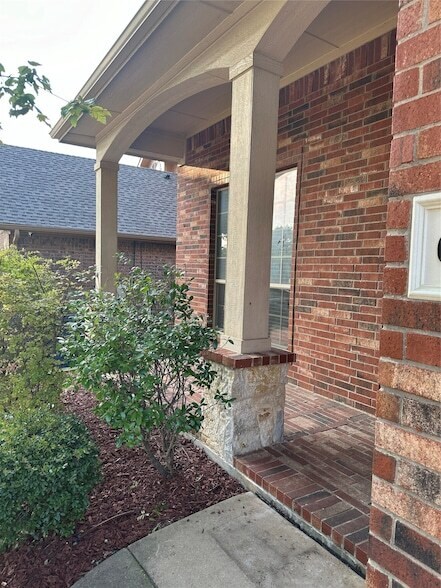 Foto del edificio - 6824 Clarkridge Dr