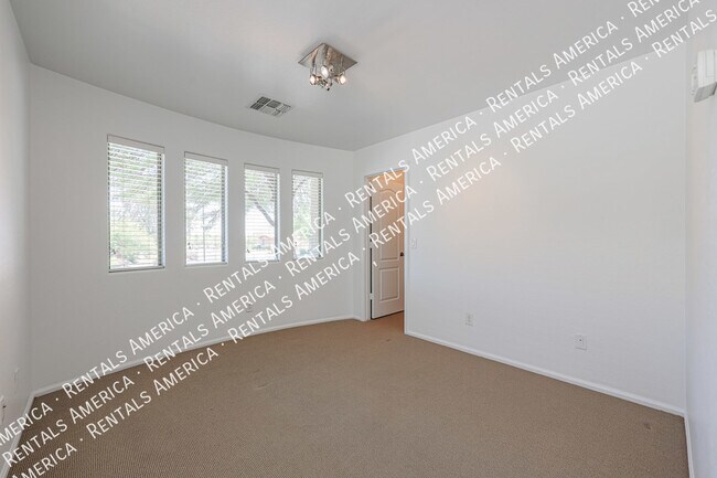 Foto del edificio - 2508 E Bear Creek Ln