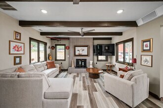 Building Photo - 6220 Wahpihani Dr