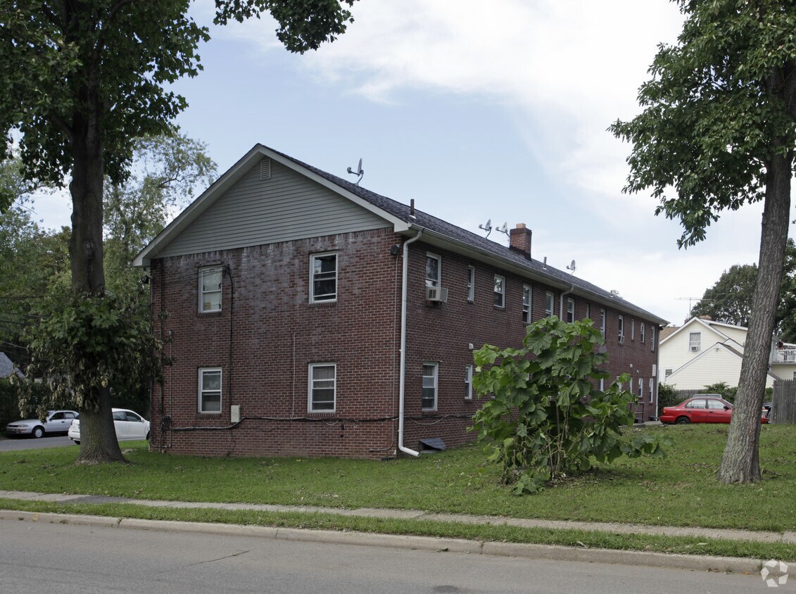 Building Photo - 88-92 4th Ave