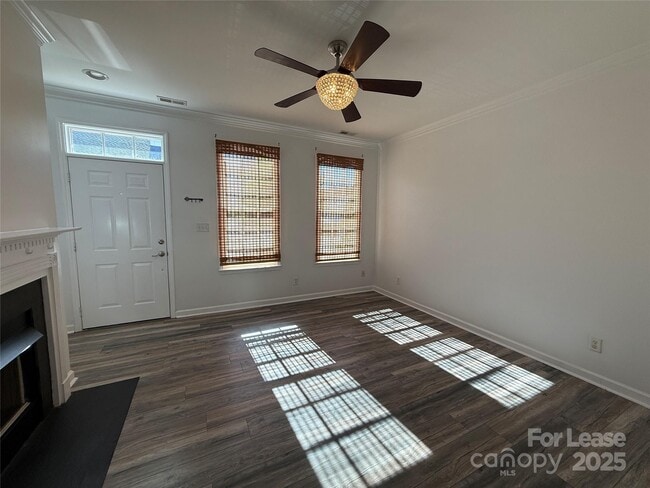 Building Photo - 12327 Carrigan Ct