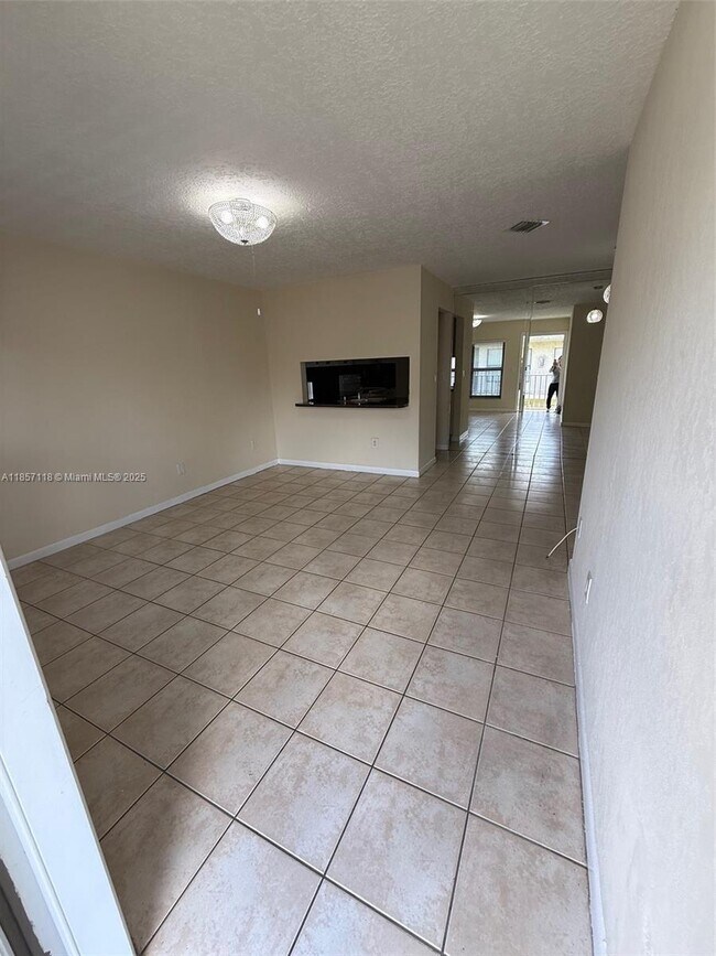 Building Photo - 15302 SW 72nd St