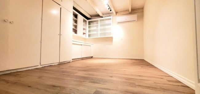 Building Photo - 2311 El Paseo