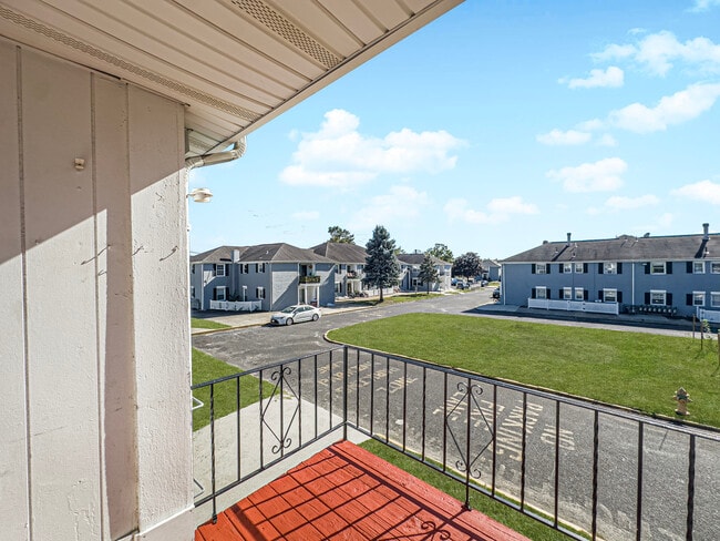 Building Photo - Brick Estates Apartment Homes