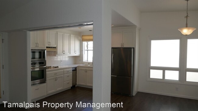 Building Photo - 3 br, 2 bath House - 813 Descanso Way