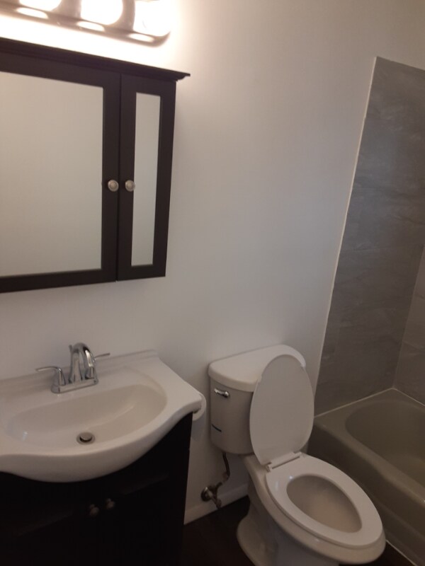 Building Photo - 61 Taft Ave