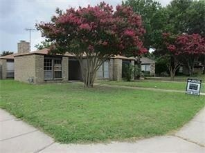 Primary Photo - 3 br, 2 bath House - 1203 Custer Rd