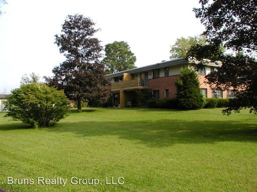 Building Photo - 91 W Sand Lake Rd