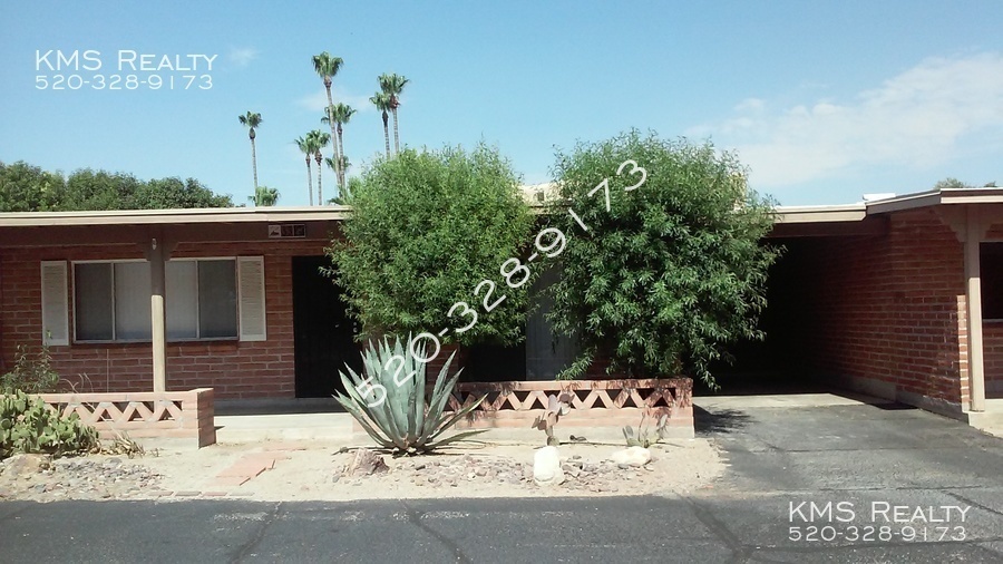 Primary Photo - 2 Bedroom 2 Bath (OWNER / AGENT)