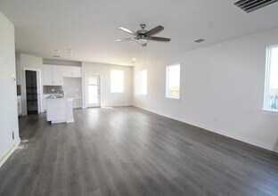 Building Photo - 279 Garner Dr