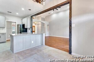 Building Photo - 746 Best Way