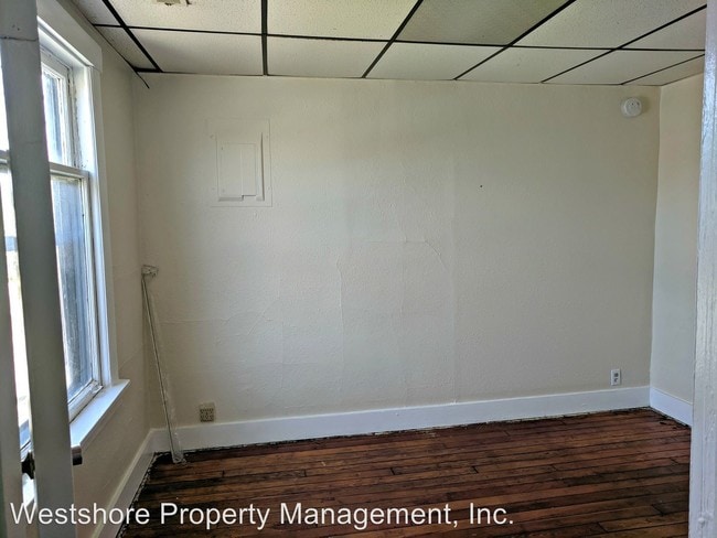Building Photo - 1123 Pine St